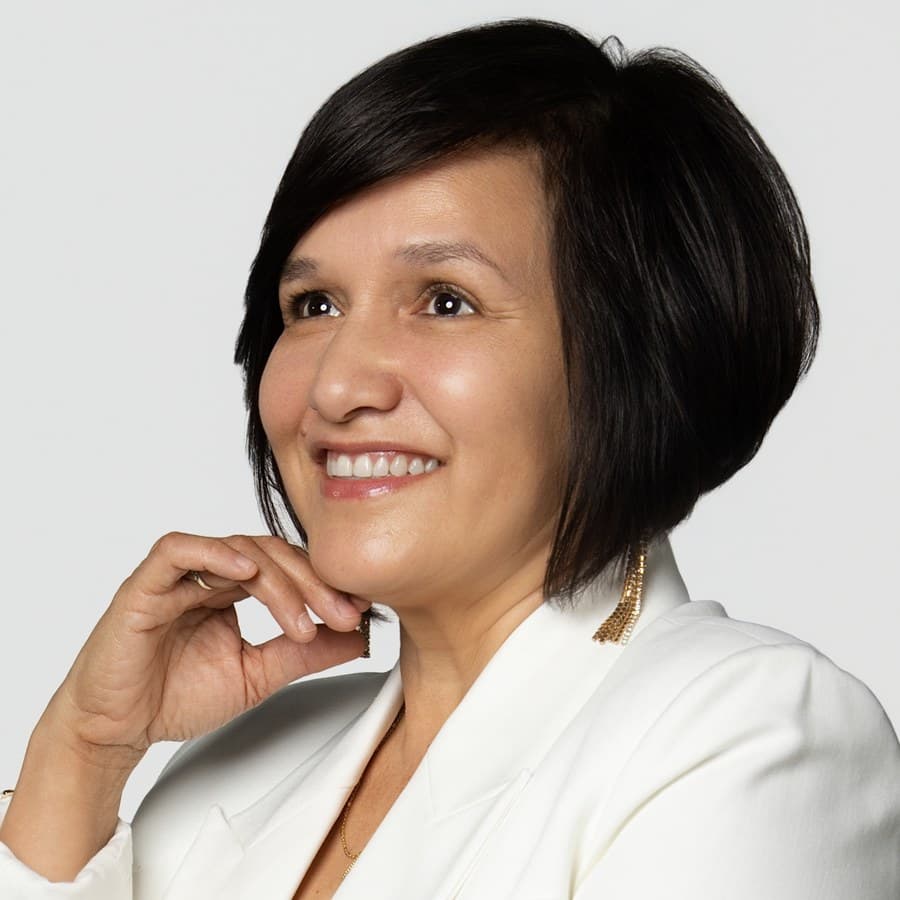 Linda — Co-Owner