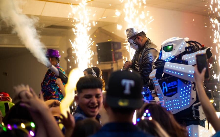 LED Robot